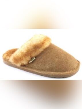 ⭐️NWOT RJS Fuzzies Sheepskin Slippers⭐️